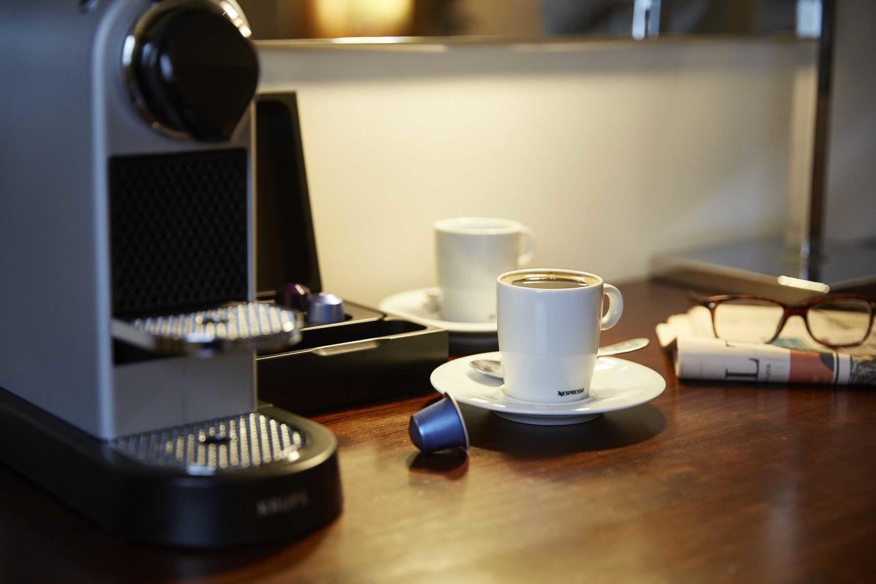 Suite,1432831186:JPEG